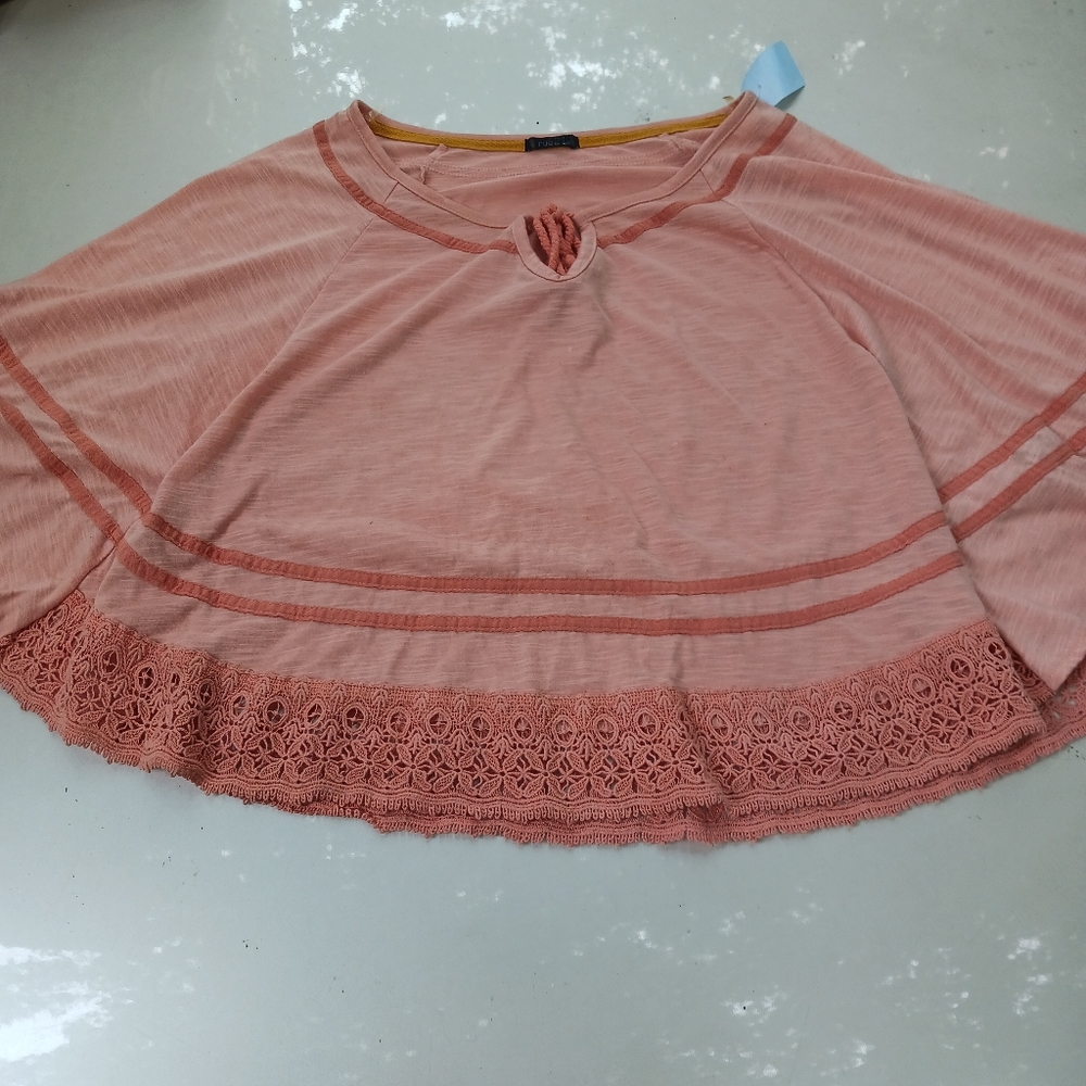 Rue 21 light orange poncho top size XL